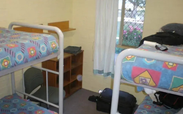 Dunsborough Beachouse YHA Backpackers