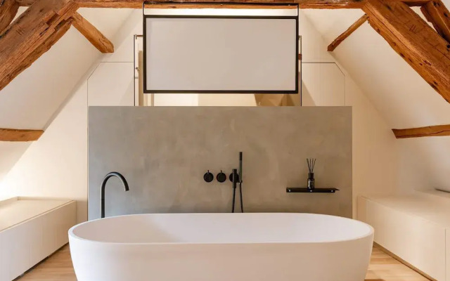 Huswell - Architect gem in the Heart of Ghent