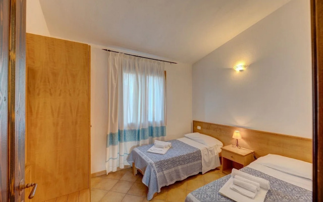The Fantastic Residenza Badus 2 Bedroom Sleeps 6 - Child