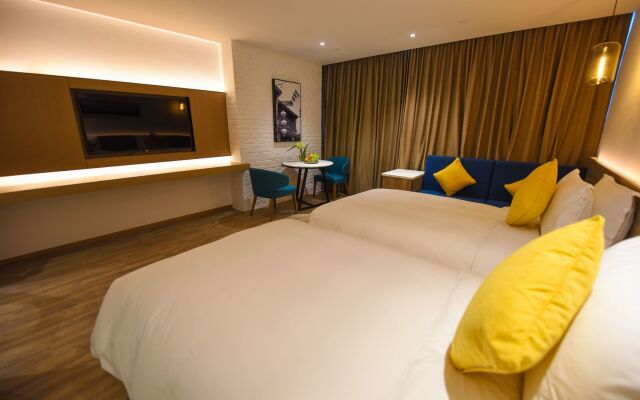 Auraya by Suning Nanjing Hexi