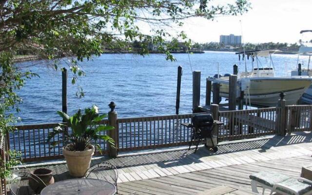 Pompano Intracoastal Townhouses