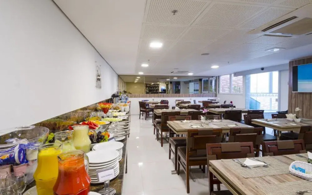 Profissionalle Hotel São Luís