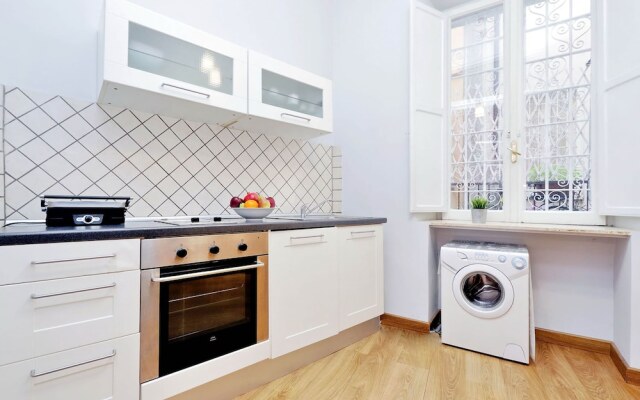 Cozy Tritone - My Extra Home