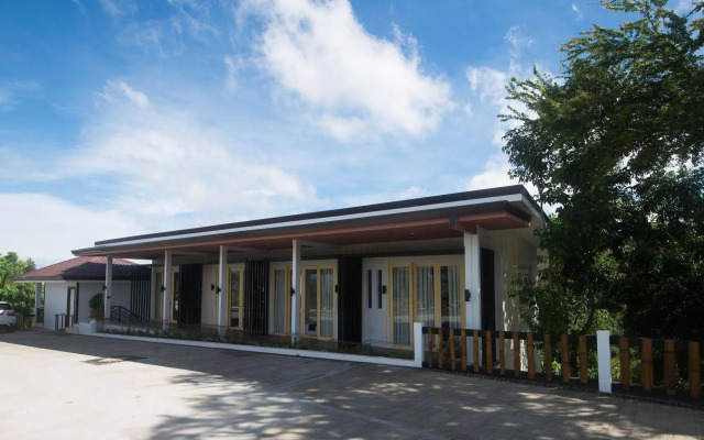 Ultra Winds Mountain Resort
