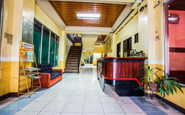 OYO 192 Tcc Condo-Hostel