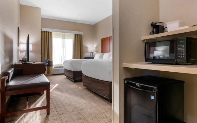 Comfort Inn & Suites