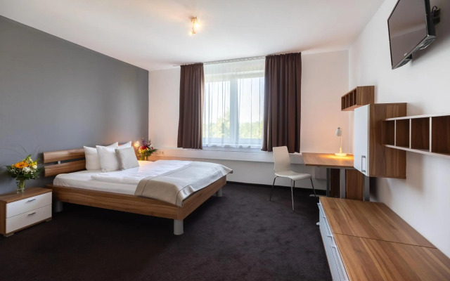 Hotel Aviva