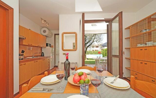 Lina's Apartment  in Moniga del Garda