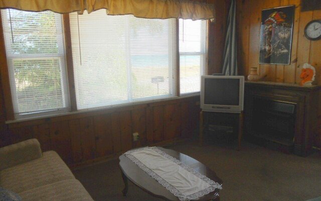 Stephan's R&R Resort