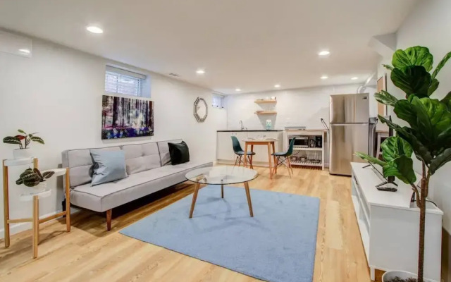 Private Studio in Serene DC Neighborhood