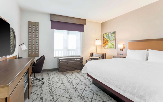 Hampton Inn & Suites Windsor - Sonoma Wine Country