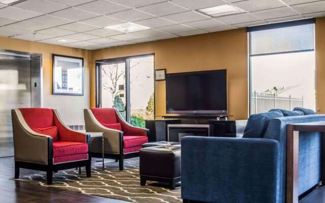 Quality Inn & Suites NJ State Capital Area