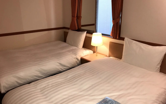 Toyoko Inn Kyoto Shijo-omiya