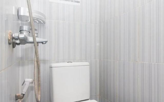 Rumah Kost Cahaya by RedDoorz