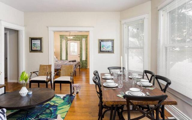 1858 Edgeland Avenue, Unit One