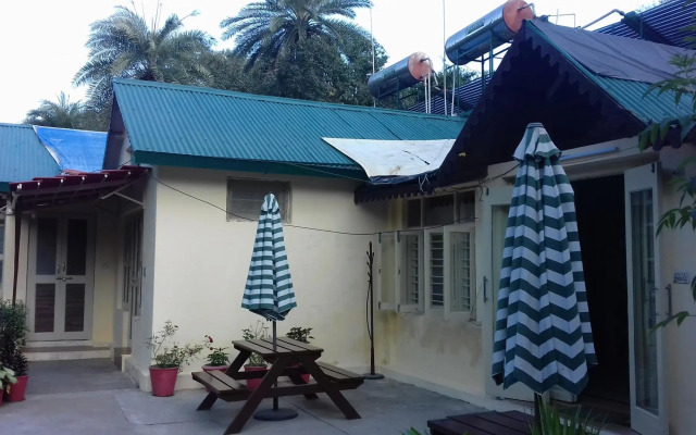 Hotel Mushkil Aasan