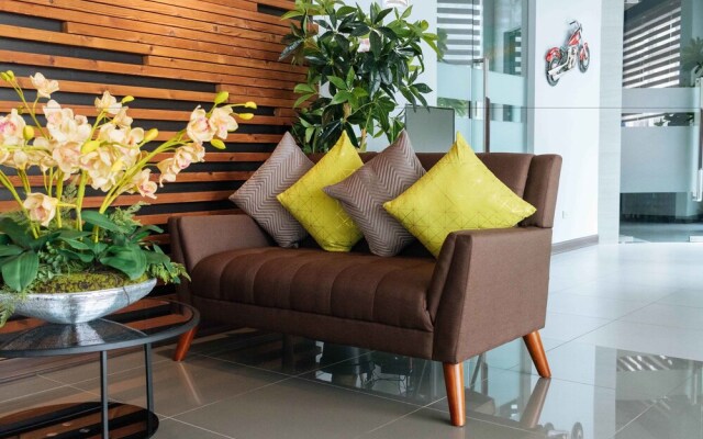 RedDoorz Premium near Ateneo Katipunan