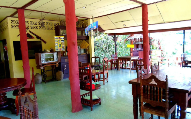Khao Sok Riverfront Resort