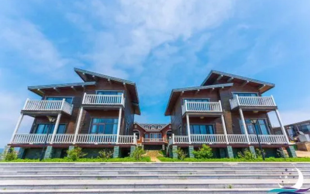 Xingyuewan Seaview Holiday Hotel