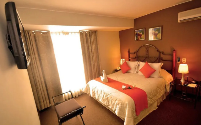 Suites Antique Apart Hotel