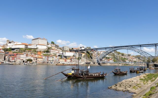 Douro Riverside Residences II