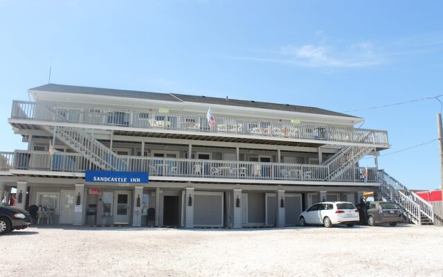 Sandcastle Beachfront Inn