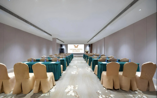 Vienna Hotel Shenzhen Bay