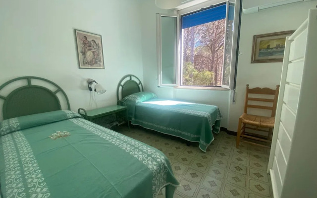 Splendid Detached Villa, Near the sea