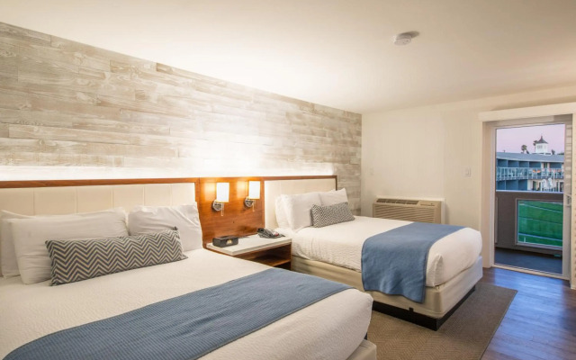 SeaCrest OceanFront Hotel