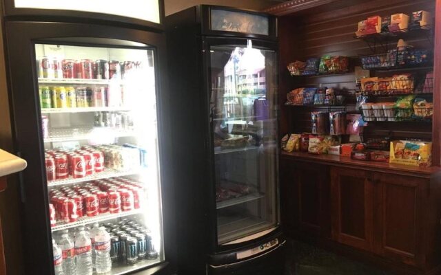 Folk Inn Ontario Airport