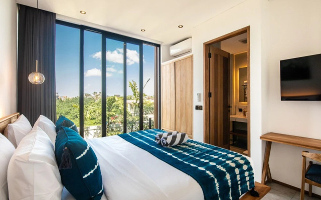 New Brawah 5 BR Villa 200m to Finns Beach Club