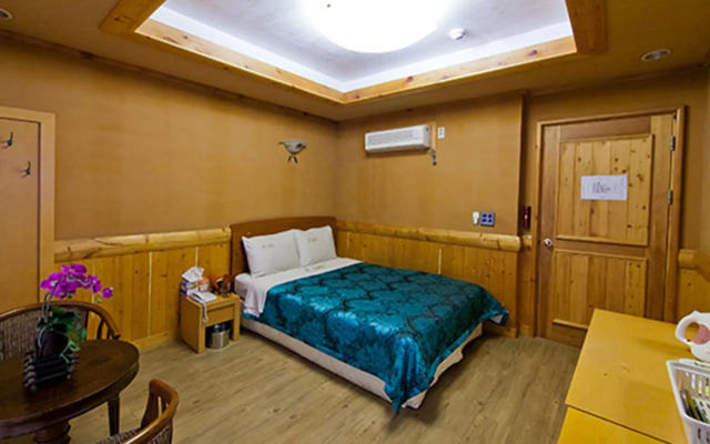 Drama Motel