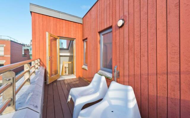 2 Bedroom City Centre Apartment With Patio