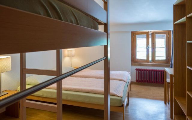 Youth Hostel Pontresina – Guest Rooms – Pontresina