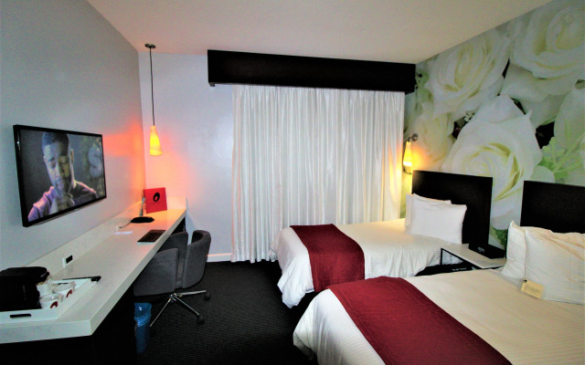 The O Hotel, Trademark Collection by Wyndham