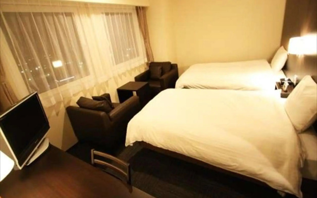 Green Rich Hotel Tosu Ekimae