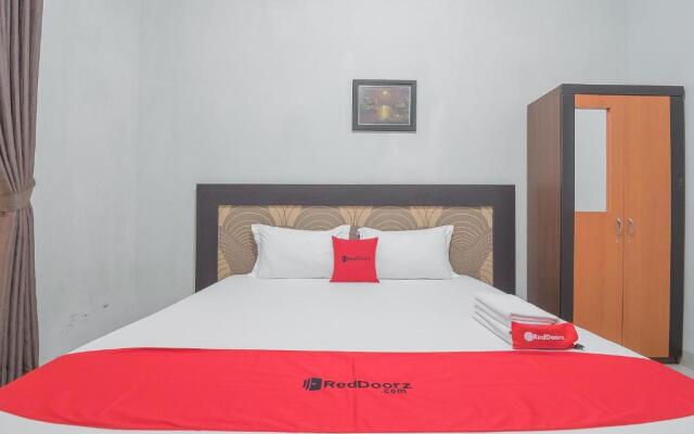 RedDoorz Syariah Plus @ Banjarbaru 2