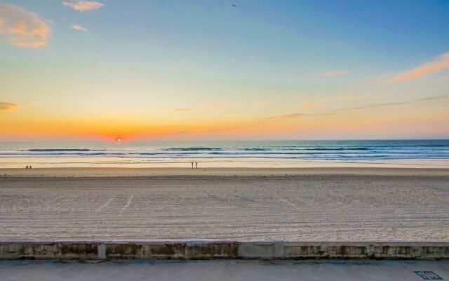 Beachside Getaway 5 4 Bedroom Condo