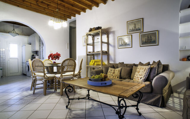 Adikri Villas & Suites