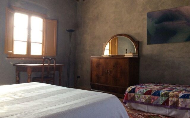 105 Podere La Sterza B&B