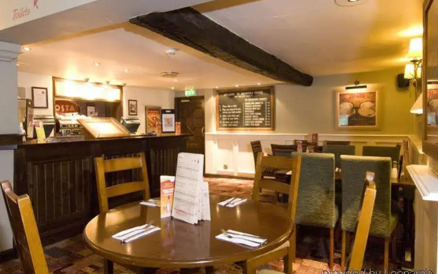 Premier Inn Knutsford Bucklow Hill