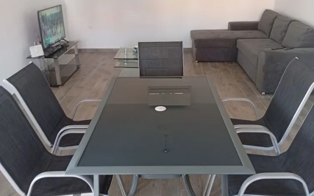 Nea Vrasna Sun House