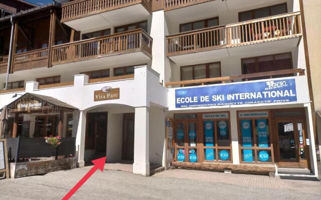 Valfrejus Studio 19m2 cosy 4 couchages 60 m des pistes