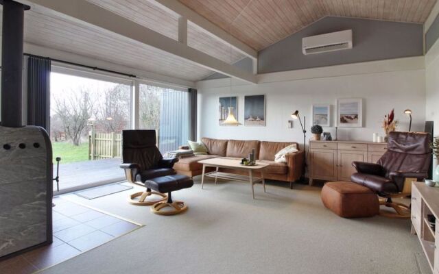 "Dijana" - 650m from the sea in NW Jutland