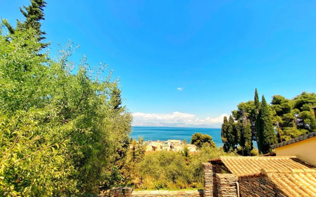 Private Sea view house Belonika