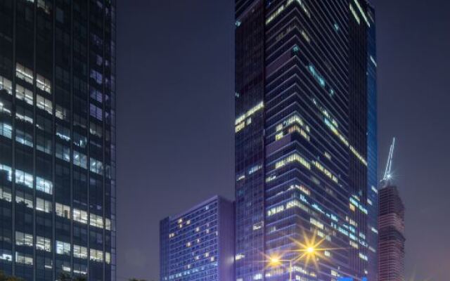 Livetour International Apartment (Guangzhou Financial City Keyun Road Subway Station)