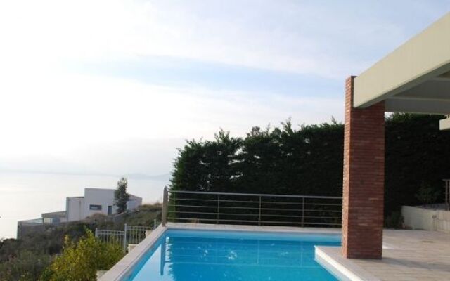 Villa Lotus