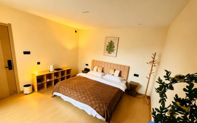 A Mountain Resort Inn – Guest Rooms – Danba
