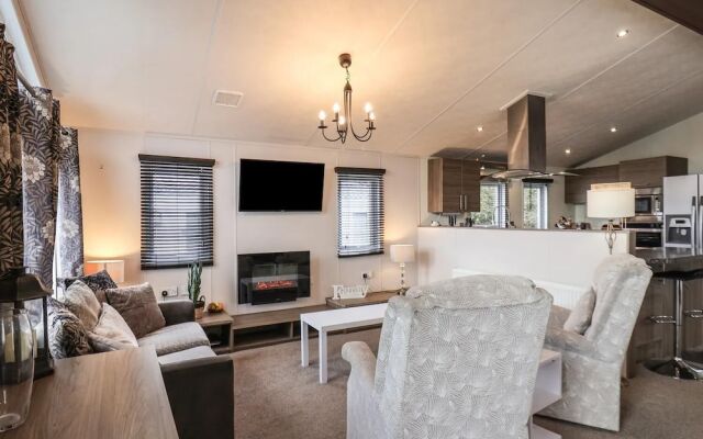 Evergreen Pines Cayton Bay Holiday Park