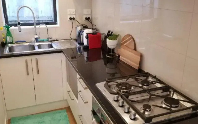 New Smart Home Nearby Plaza